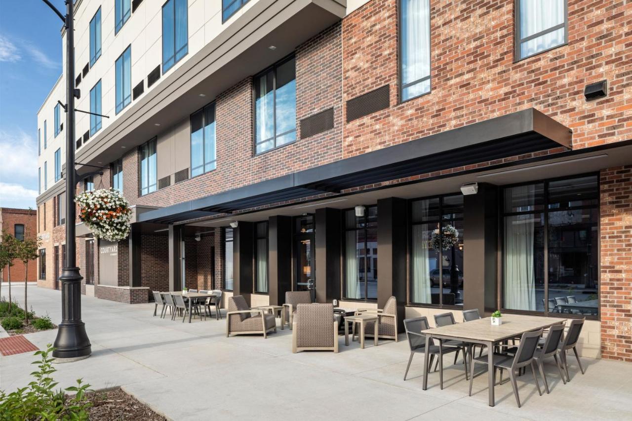 Hotel Courtyard By Marriott Owatonna Downtown Exterior foto